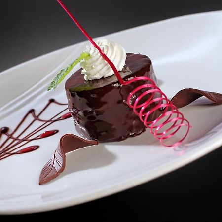 Restaurant & Design Hotel Noem Arch برنو المظهر الخارجي الصورة