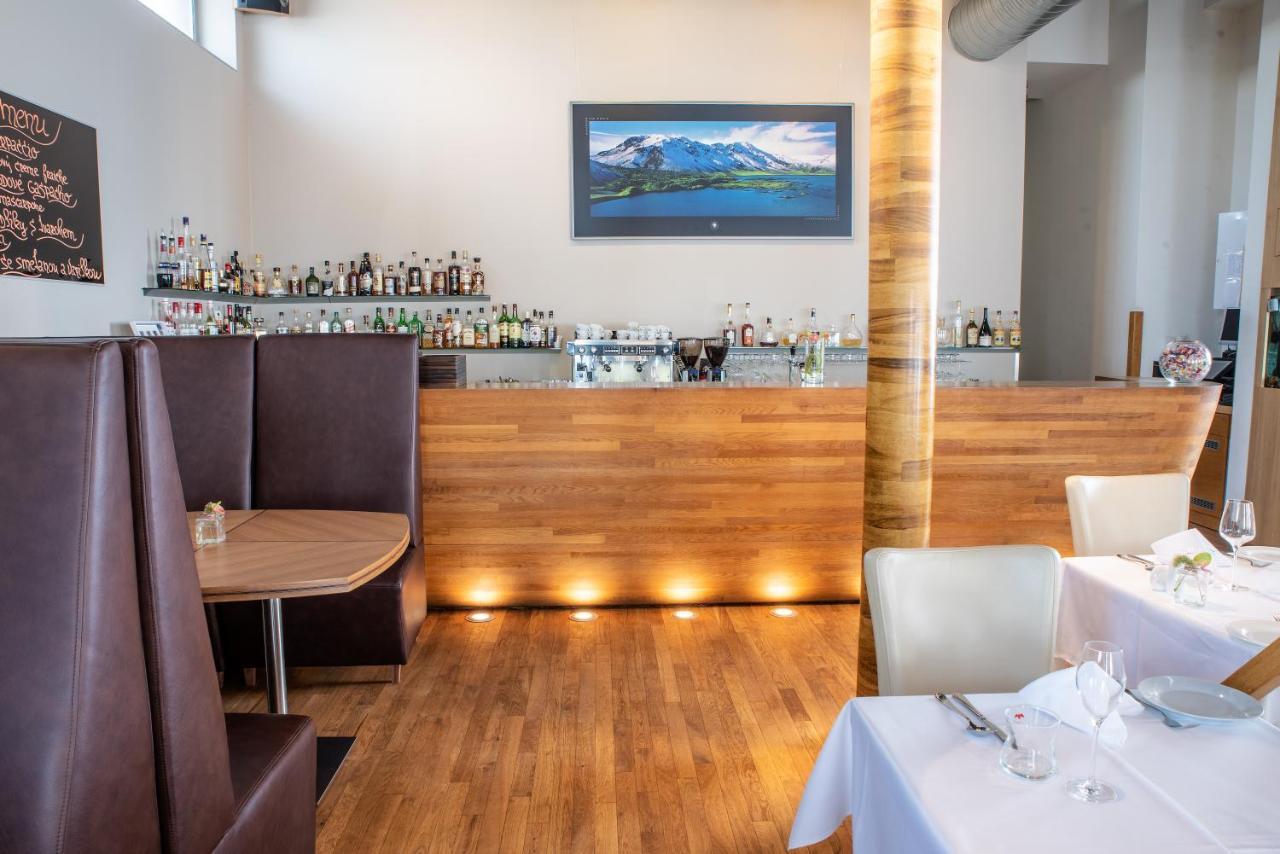 Restaurant & Design Hotel Noem Arch برنو المظهر الخارجي الصورة