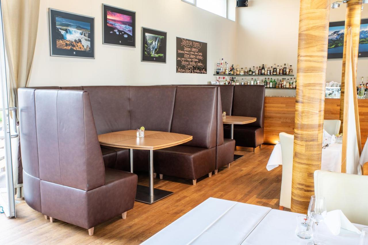 Restaurant & Design Hotel Noem Arch برنو المظهر الخارجي الصورة
